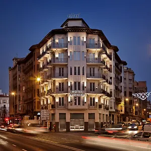 Avenida 3*, Pamplona Spanje