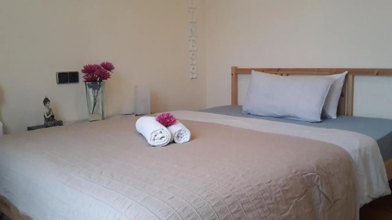 Chalet Trolio Bed & Breakfast Alhendin
